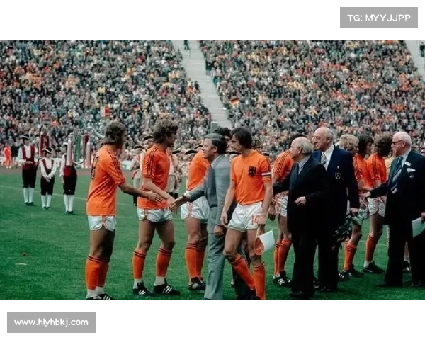 揭秘舒斯特尔为何突然退出西德国家队的真相与背后深层原因